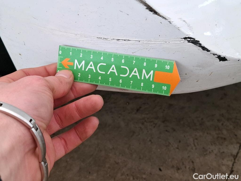  Peugeot  208  Allure Business 1.2 PureTech 100CV BVM6 E6d #9