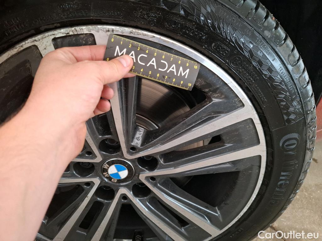  Bmw  Serie 1 BMW Série 1 / 2019 / 5P / Berline 1.5 116D DKG7 Business Design (Ex 668K) #20