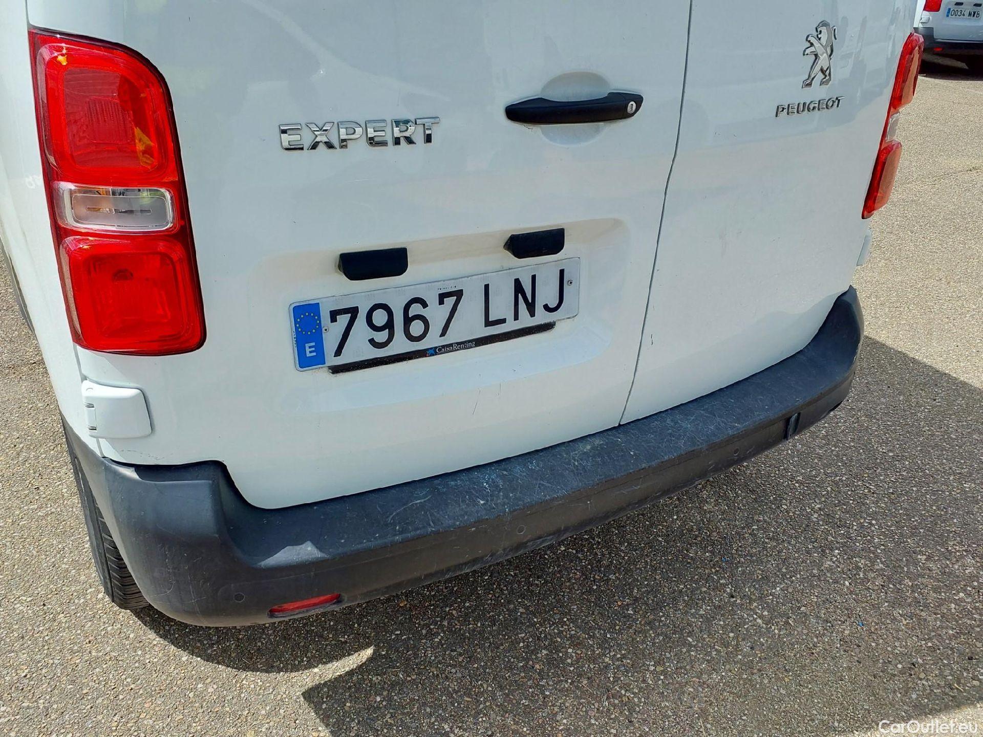  Peugeot  Expert PEUGEOT  / 2016 / 4P / furgón Furgón Pro 2.0 BlueHDi 120 S&S Standard #14