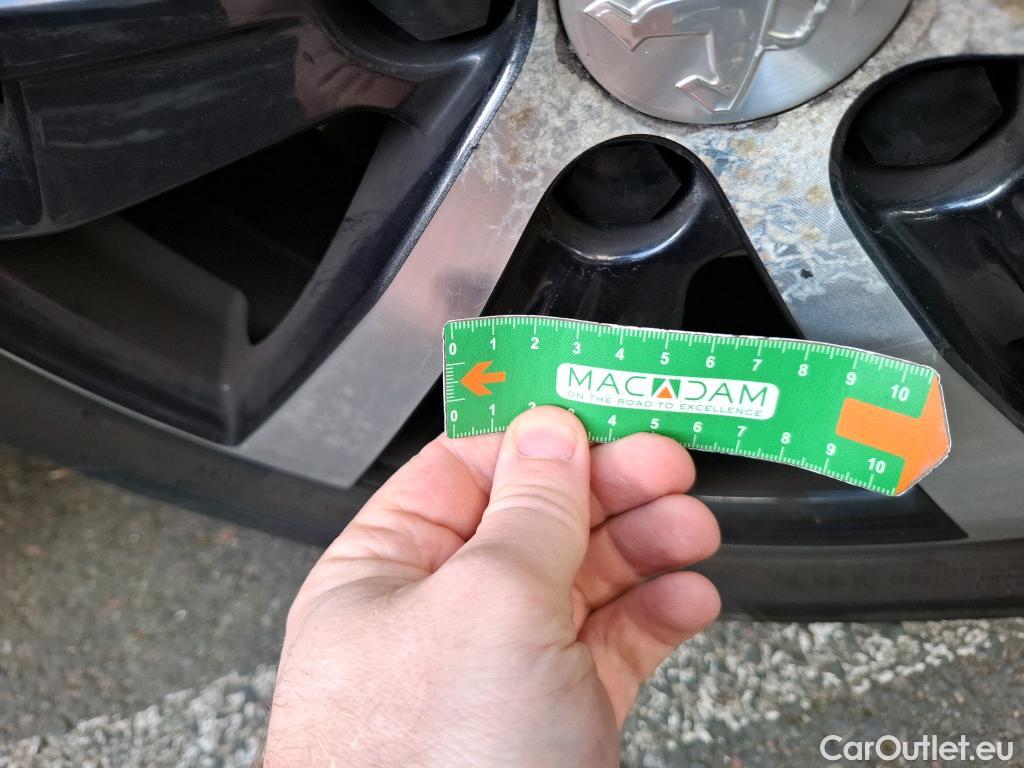  Peugeot  3008  Allure Business 1.2 PureTech 130CV BVA8 E6d #12