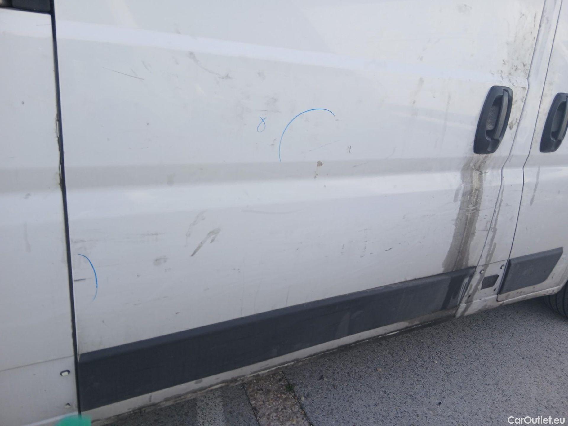  Fiat  Ducato FIAT  / 2014 / 4P / furgón Furgón 35 Medio 100kW Natural Power #59