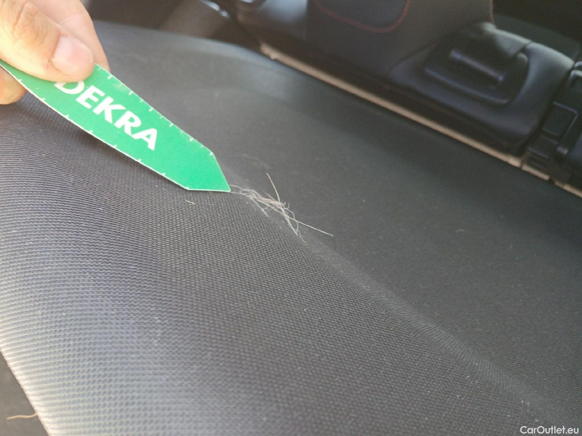  Mercedes  A-Klasse MERCEDES-BENZ Clase A berlina con portón A 250 e 220 CV 11 kWh #Opcionales 5800€# #2