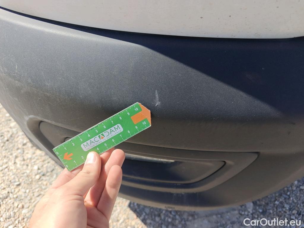  Ford  Transit FORD  / 2013 / 4P / furgón 350 96kW L4H3 Van Trend RWD #21