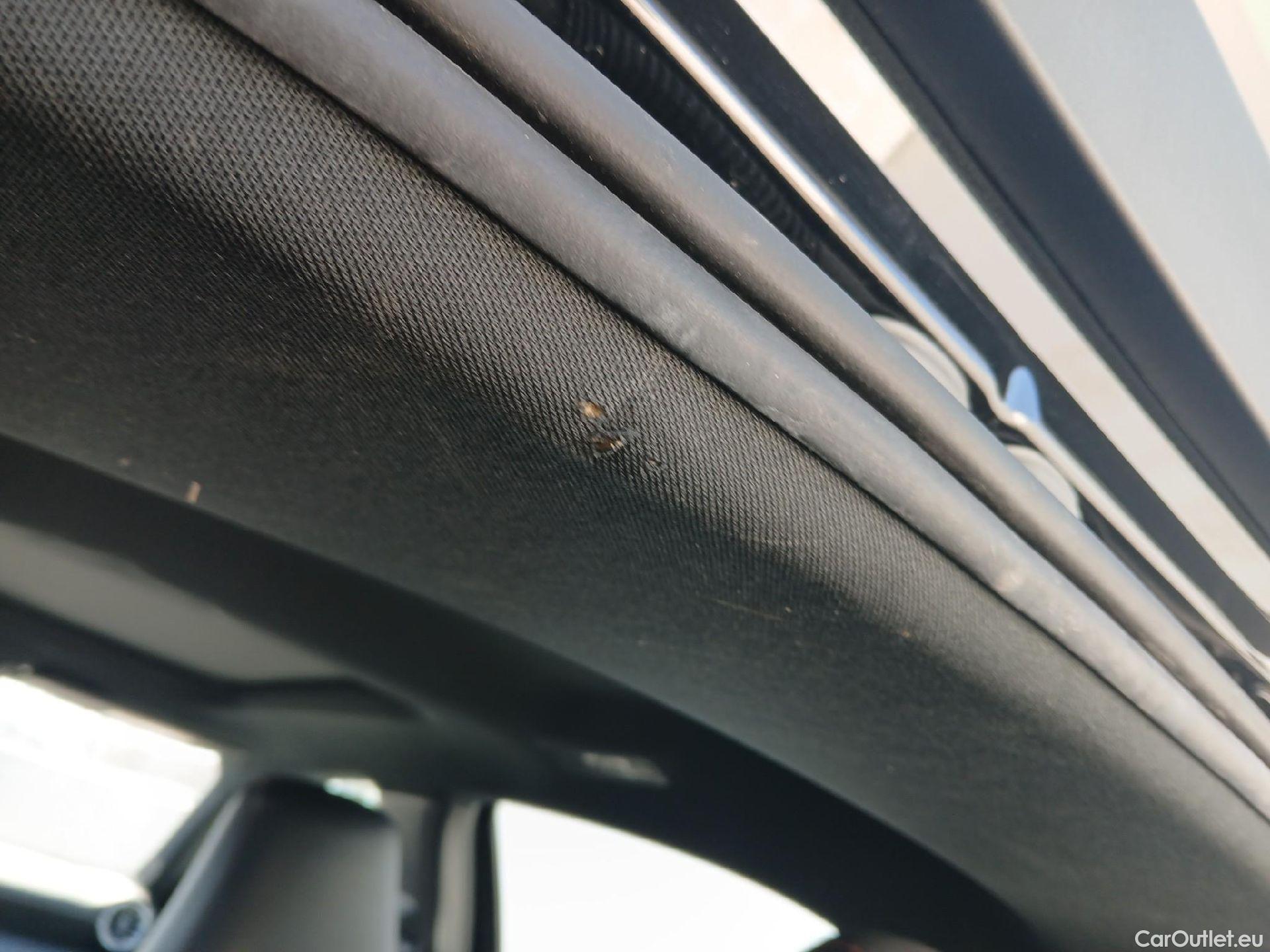  Mercedes  A-Klasse MERCEDES-BENZ Clase A berlina con portón A 250 e 220 CV 11 kWh #Opcionales 5800€# #58