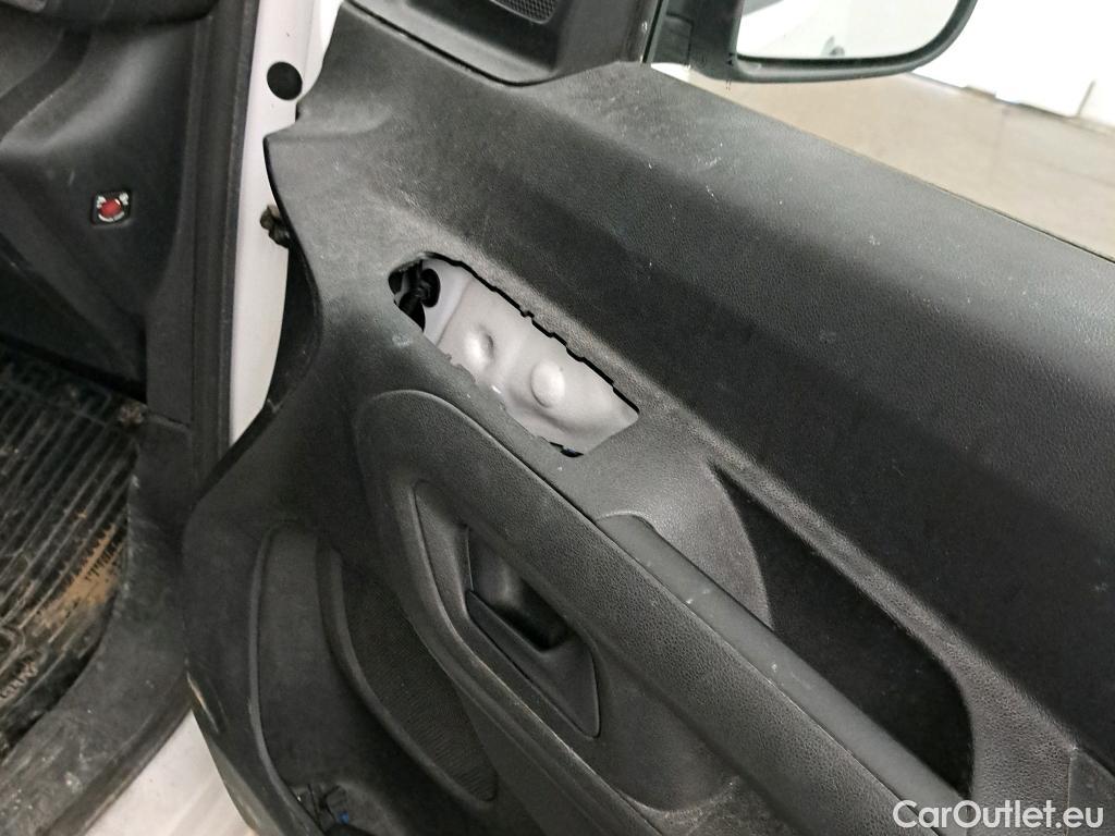  Toyota  Proace TOYOTA  City / 2020 / 4P / combi 1.5D 75kW (100CV) GX L1 (CX) #49