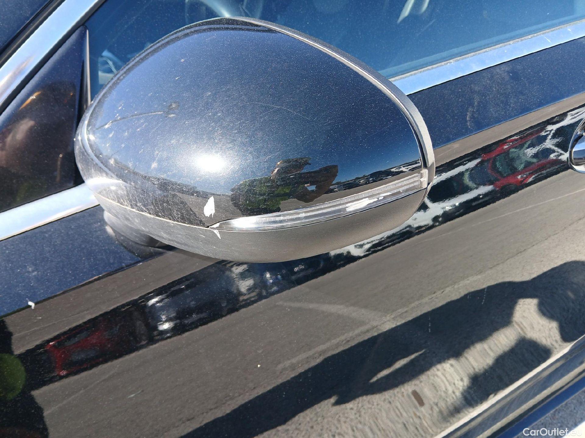  Mercedes  A-Klasse MERCEDES-BENZ Clase A berlina con portón A 250 e 220 CV 11 kWh #Opcionales 5800€# #29