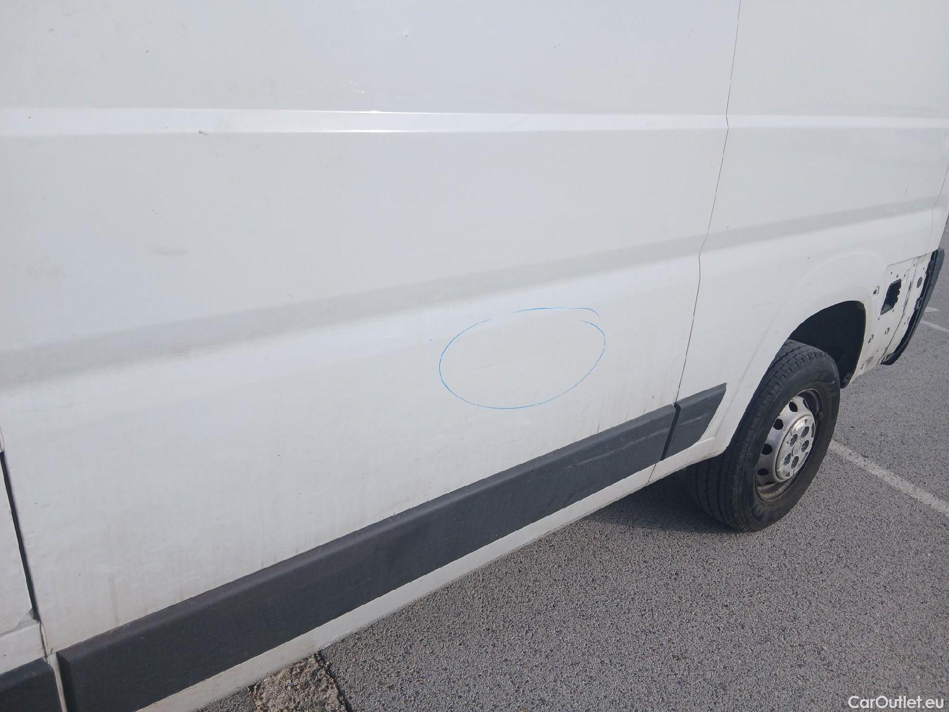  Fiat  Ducato FIAT  / 2014 / 4P / furgón Furgón 35 Medio 100kW Natural Power #32