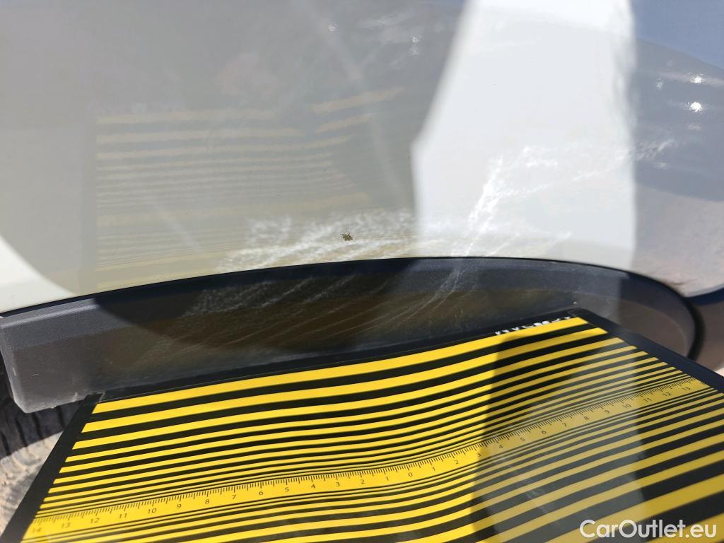  Ford  Transit FORD  / 2013 / 4P / furgón 350 96kW L4H3 Van Trend RWD #47