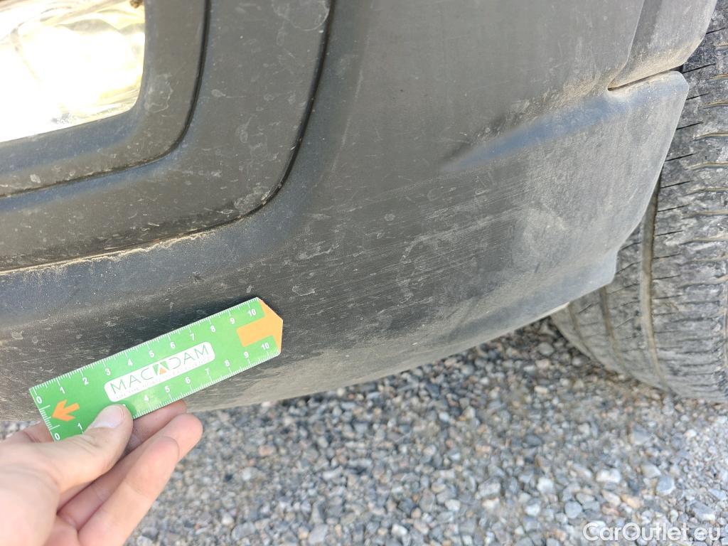  Ford  Transit FORD  / 2013 / 4P / furgón 350 96kW L4H3 Van Trend RWD #24