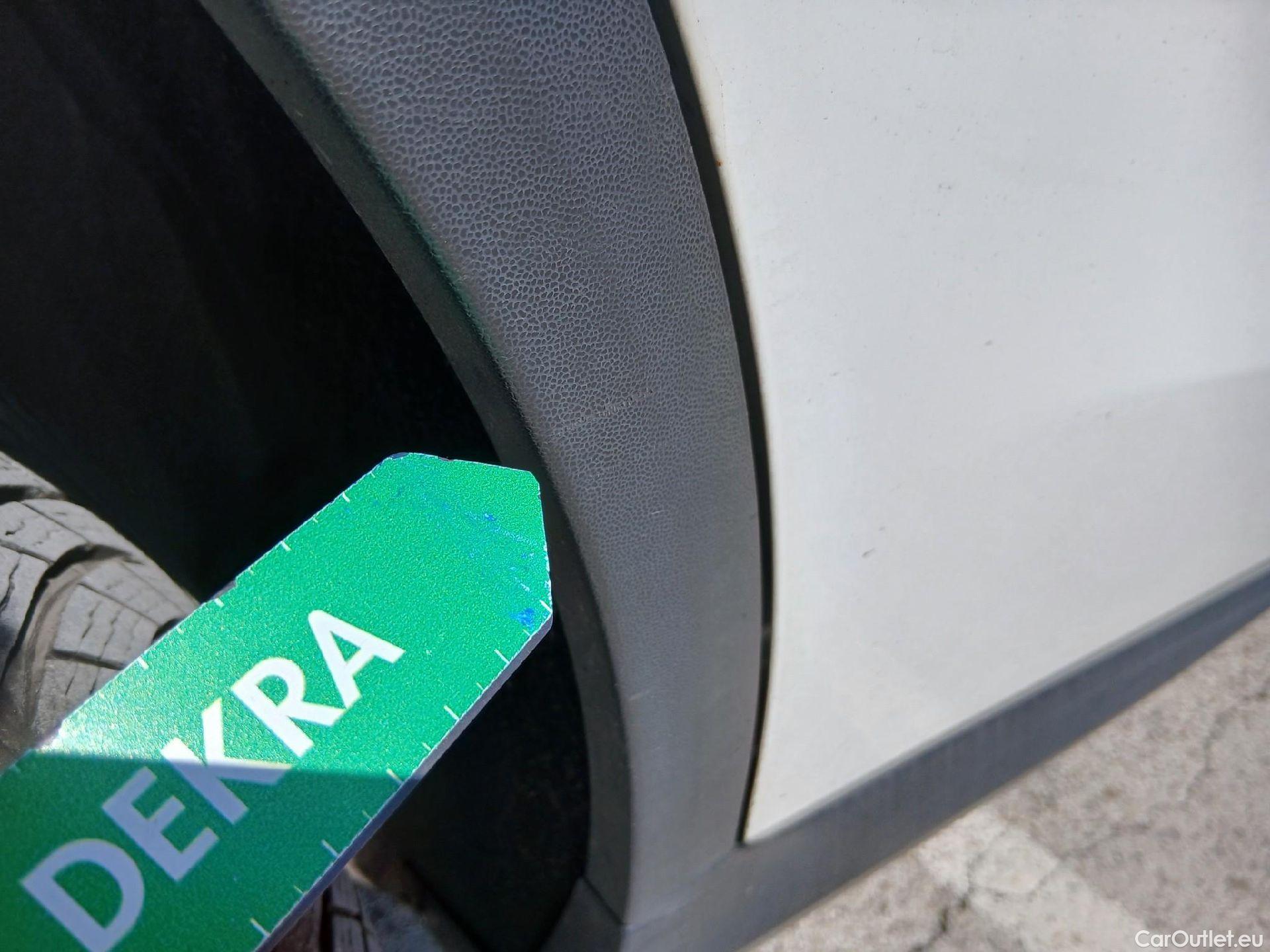  Mercedes  G-Klasee MERCEDES-BENZ Clase GLC / 2019 / 5P / todoterreno GLC 220 d 4MATIC #37