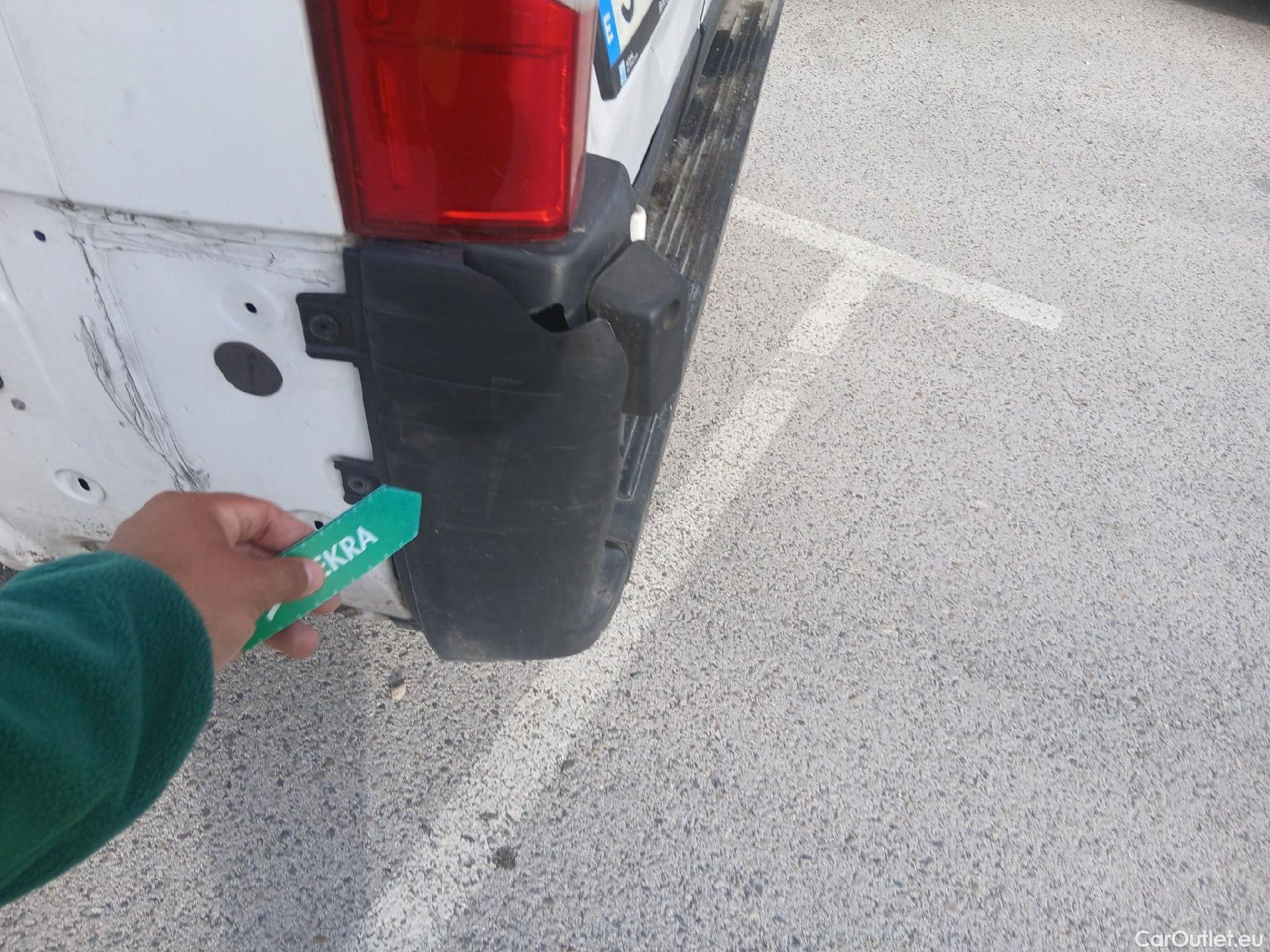  Fiat  Ducato FIAT  / 2014 / 4P / furgón Furgón 35 Medio 100kW Natural Power #42