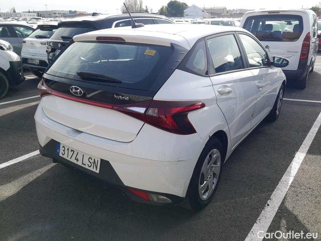  Hyundai  i20 HYUNDAI  / 2020 / 5P / berlina con portón 1.0 TGDI 74kW (100CV) 48V Essence #31