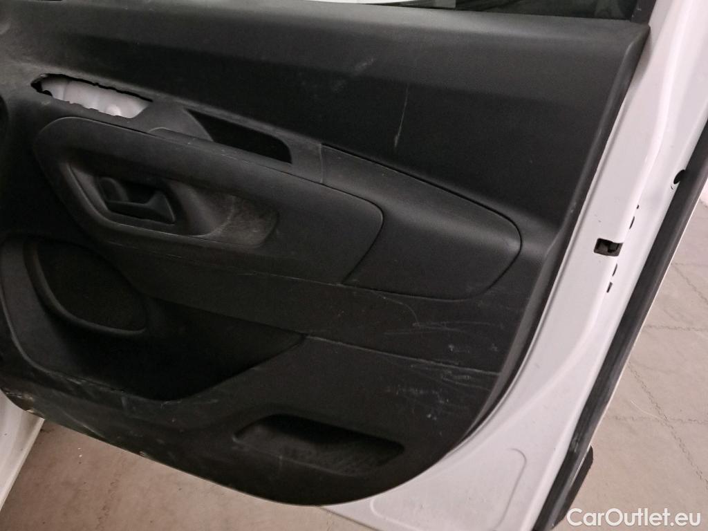  Toyota  Proace TOYOTA  City / 2020 / 4P / combi 1.5D 75kW (100CV) GX L1 (CX) #16