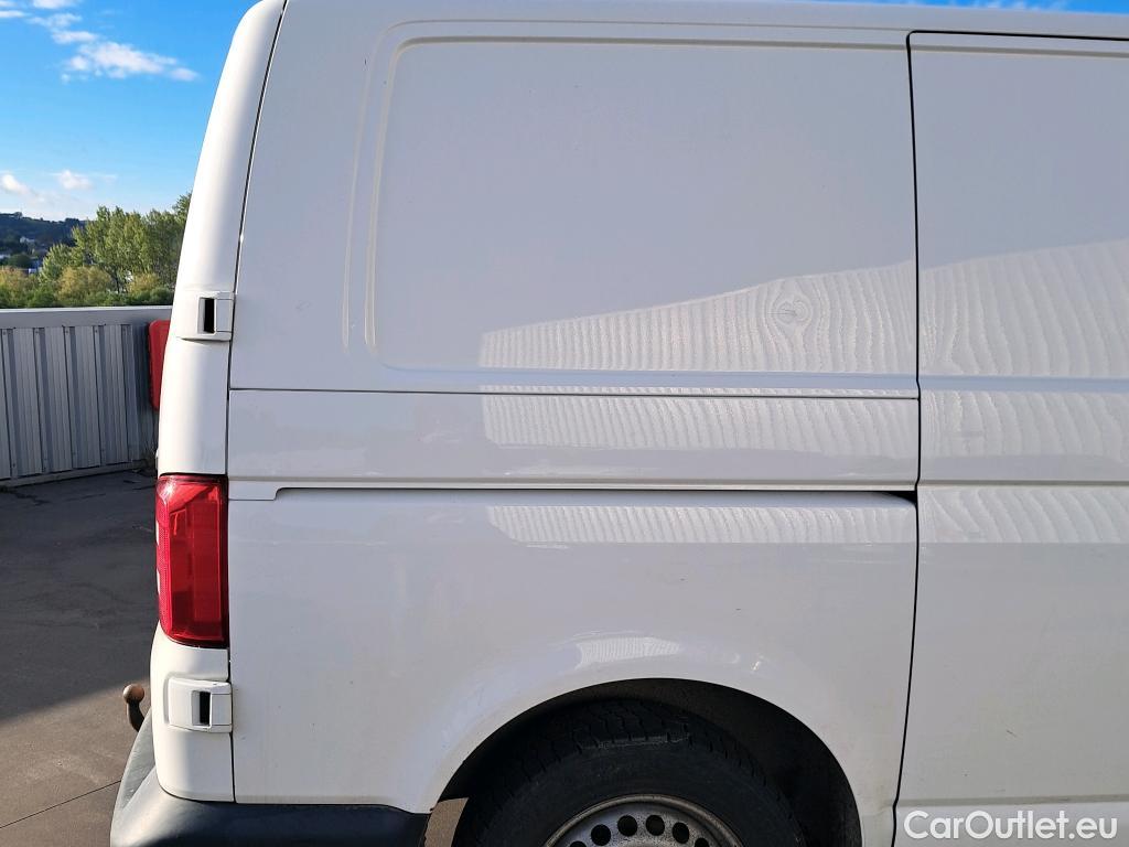  Volkswagen  Transporter VOLKSWAGEN  / 2015 / 4P / furgón Furgón Corto TN 2.0 TDI 110kW BMT 4Mot #5