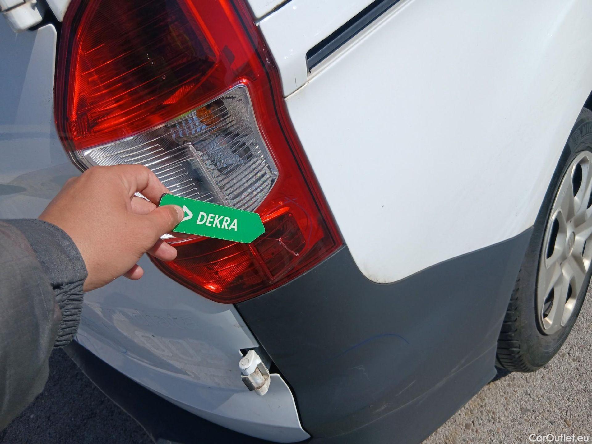  Ford  Transit FORD  Courier/2014/4P/furgón der.turis Van 1.5 TDCi 56kW Trend #26