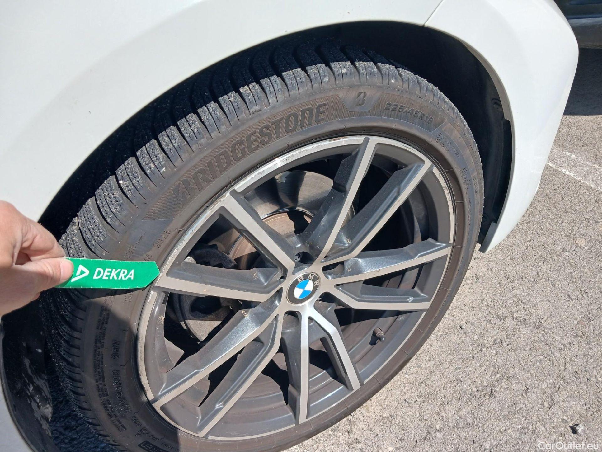  Bmw  Serie 3 BMW  / 2019 / 5P / familiar 320d Auto.Touring #11