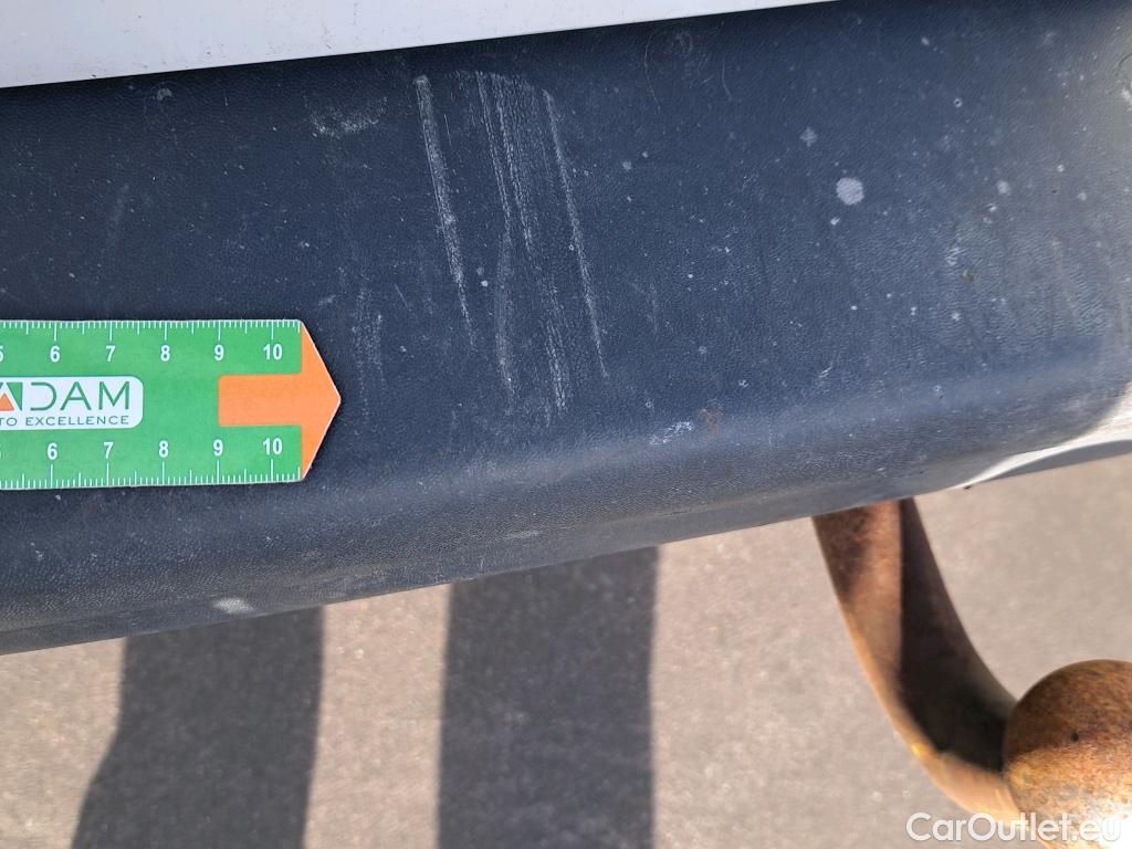  Volkswagen  Transporter VOLKSWAGEN  / 2015 / 4P / furgón Furgón Corto TN 2.0 TDI 110kW BMT 4Mot #32