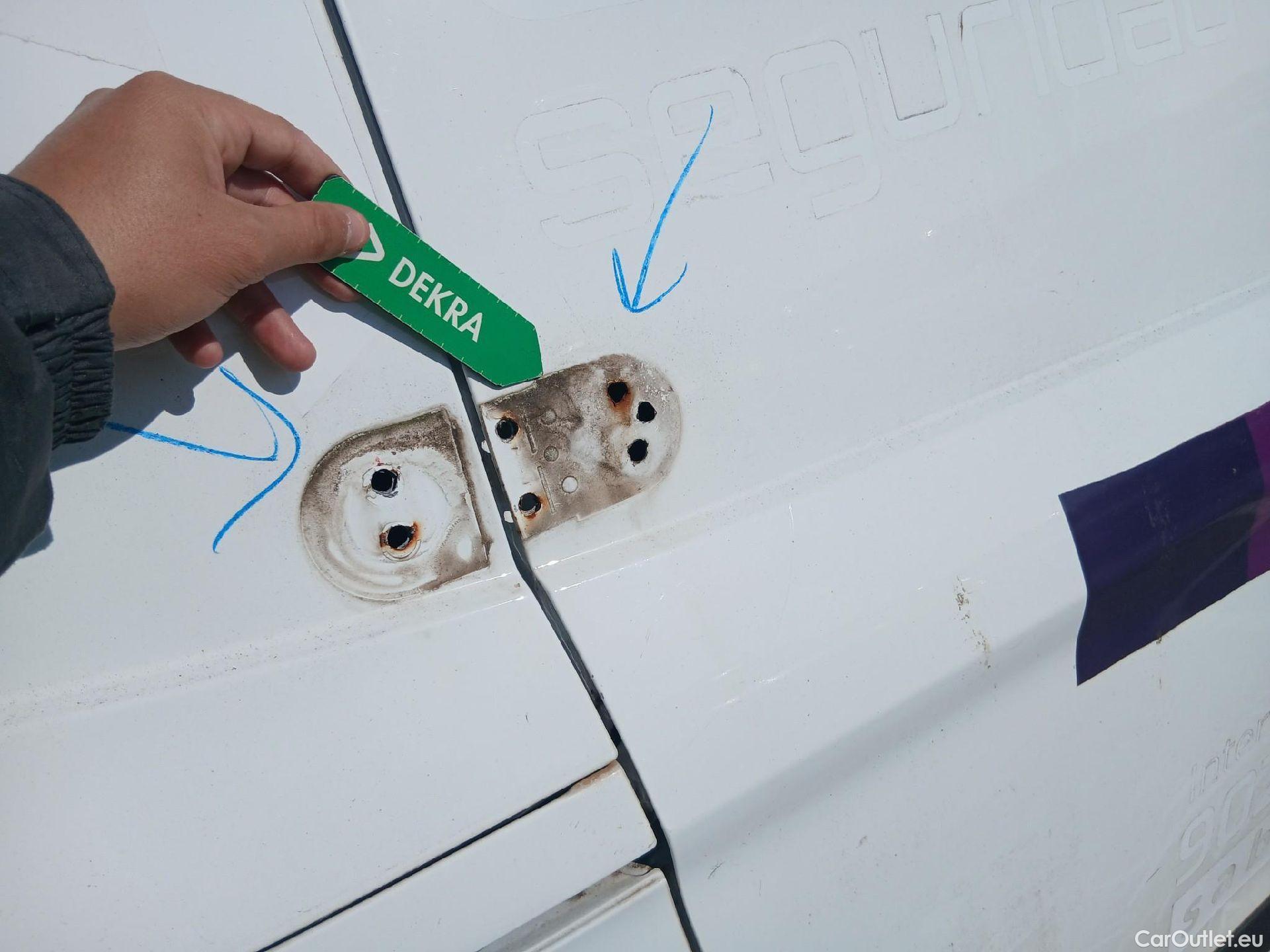  Ford  Transit FORD  Courier/2014/4P/furgón der.turis Van 1.5 TDCi 56kW Trend #31