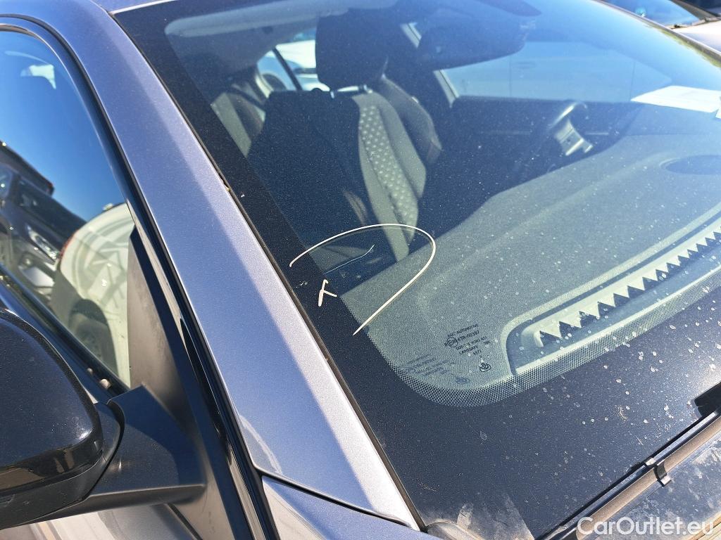  Peugeot  508 PEUGEOT  / 2018 / 5P / berlina con portón 5P Active Pack BlueHDi 130 S&S EAT8 (AC2) #1