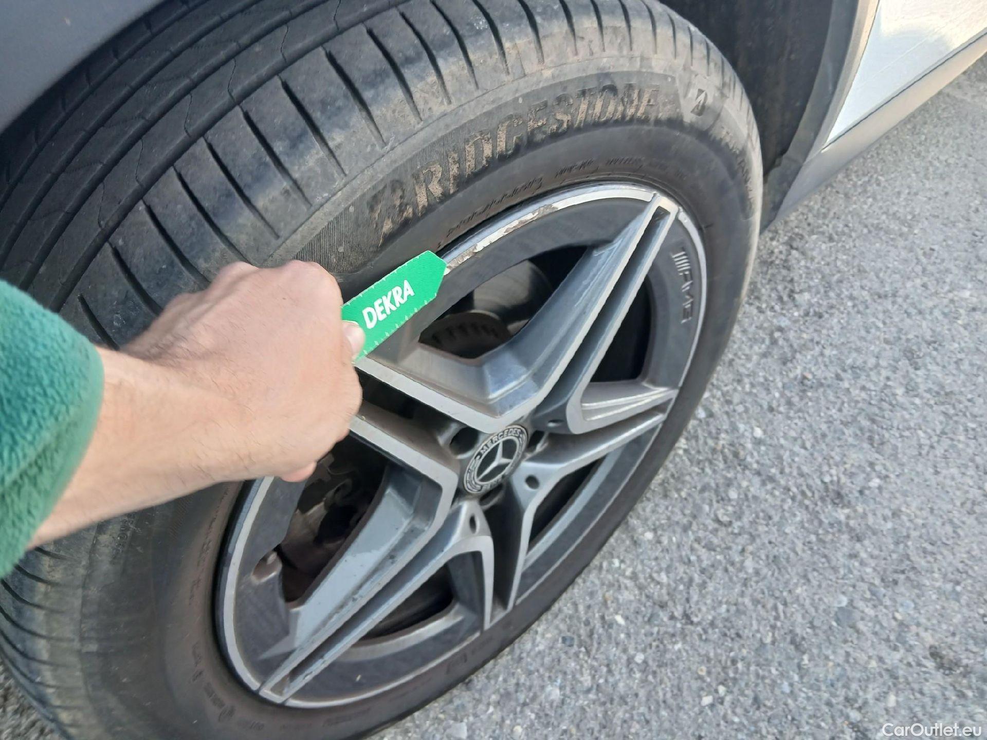  Mercedes  G-Klasee MERCEDES-BENZ Clase GLC 300 e 4MATIC 320 CV #Opcinales 8600 €# #9