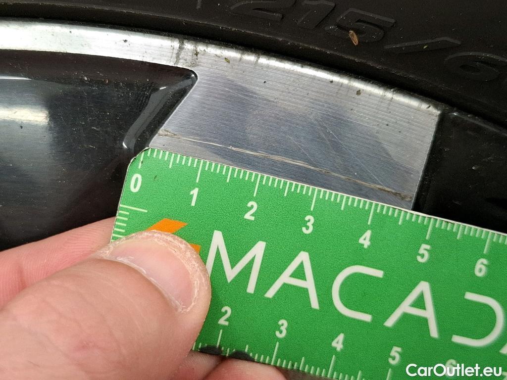  Peugeot  2008  Allure Business 1.5 HDi 130CV BVA8 E6d #63