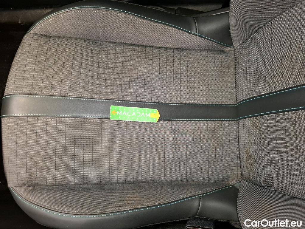  Peugeot  2008  Allure Business 1.5 HDi 130CV BVA8 E6d #44