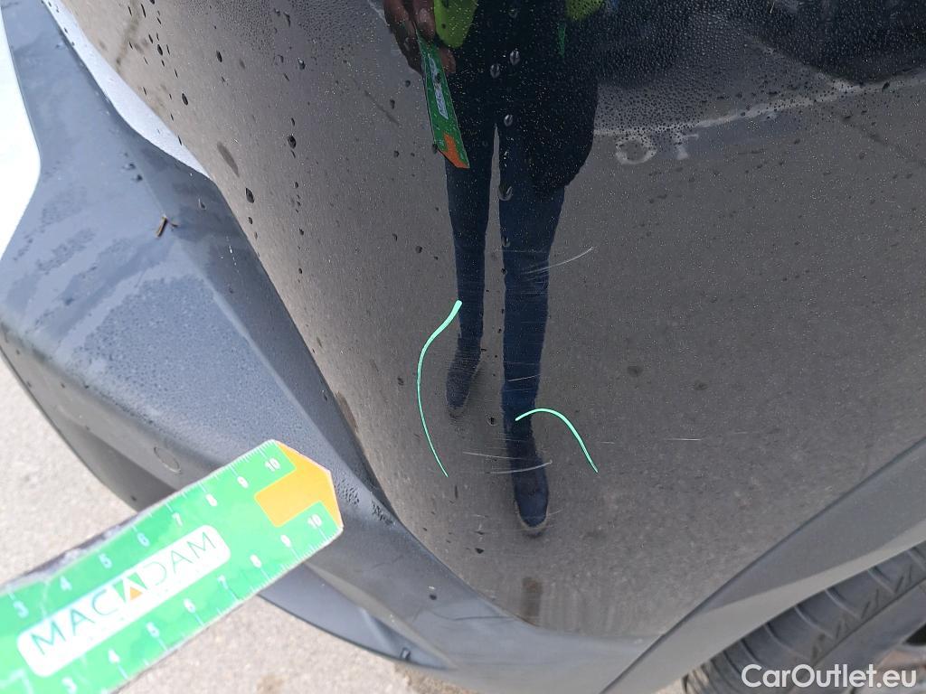  Peugeot  2008 PEUGEOT  / 2019 / 5P / todoterreno Active BlueHDI 81kW (110CV) #35