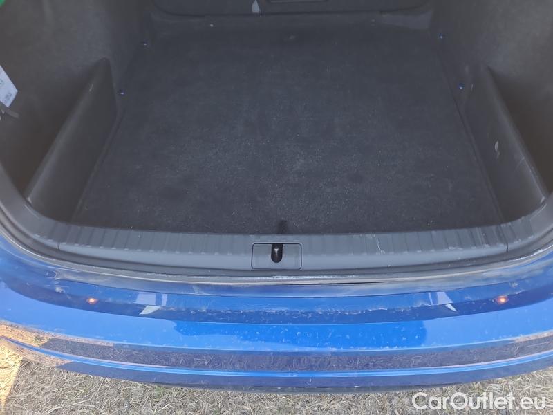  Skoda  Octavia  Combi (NX3)(2020) Oct.Combi 2.0TDI 85 Ambition #13