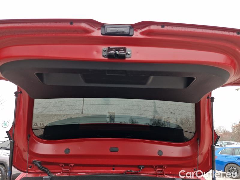  Hyundai  Bayon   (2021)  1.0T-GDI MHEV Smart AT #9