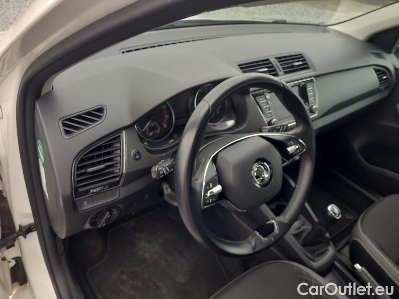  Skoda  Fabia  Combi (2015) Com.1.0TSI 70 Ambition 5d #16