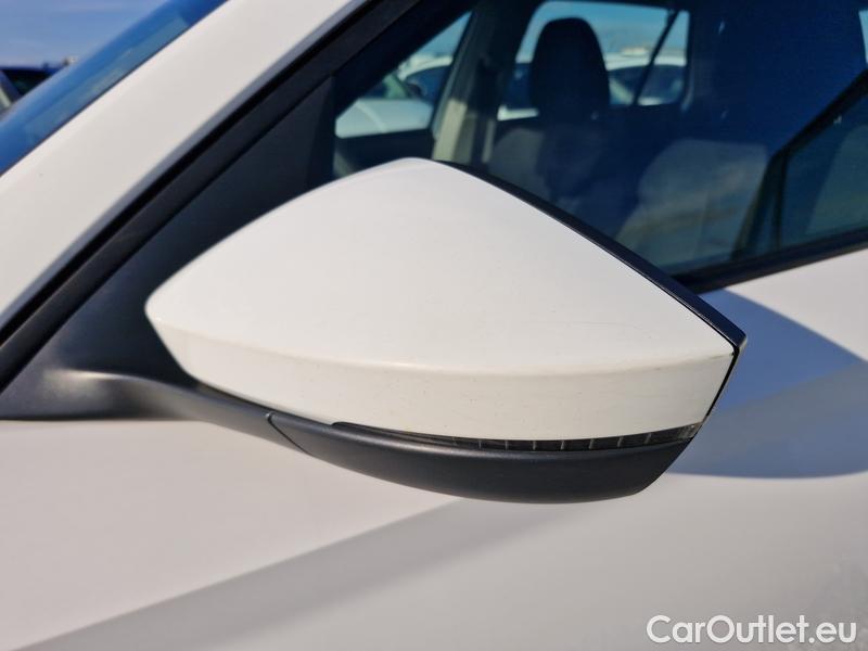  Skoda  KAMIQ -SUV (NW4) (2019)  1.0TSI 70 Ambition #4