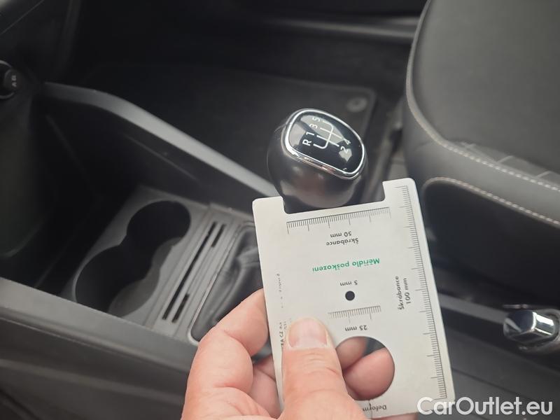  Skoda  Fabia  Combi (2015) Com.1.0TSI 70 Ambition 5d #12