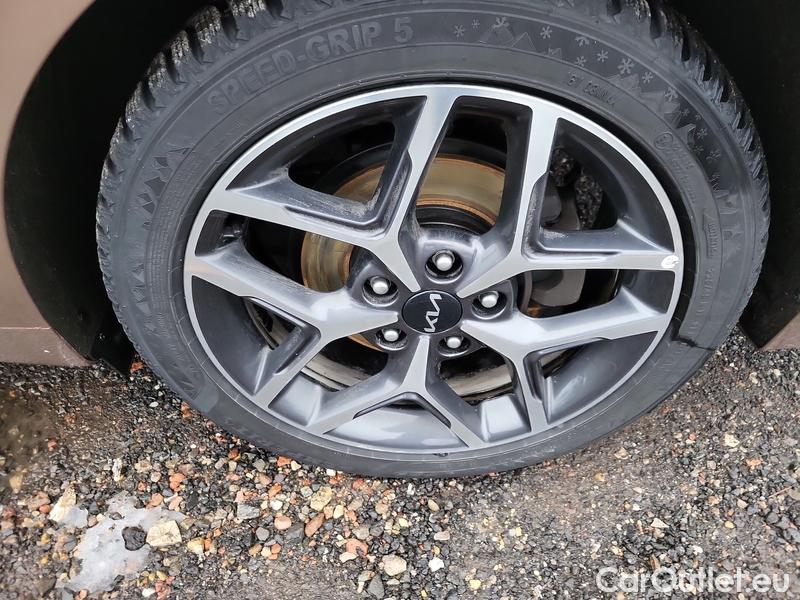  KIA  Cee'd Ceed Sportswagon (2018->) Ceed SW 1.5 T-GDI 118 Top AT #10