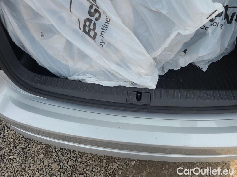  Skoda  Octavia  Combi (NX3)(2020) Oct.C.2.0TDI 110 4x4 Ambit AT #16