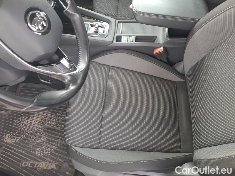  Skoda  Octavia  Combi (NX3)(2020) Oct.C.2.0TDI 110 4x4 Ambit AT #22