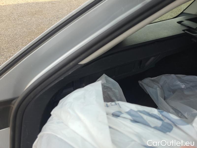  Skoda  Octavia  Combi (NX3)(2020) Oct.C.2.0TDI 110 4x4 Ambit AT #18