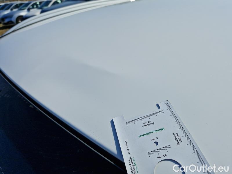  Hyundai  i30   cw (PD)(2017->)  kom.1.0TGDI 120 Comfort #11