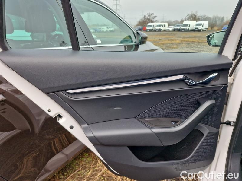  Skoda  Octavia  Combi (NX3)(2020) Oct.Com. 2.0TDI 85 Ambition AT #3