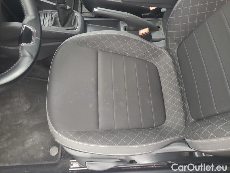  Skoda  Fabia  Combi (2015) Com.1.0TSI 70 Ambition 5d #14