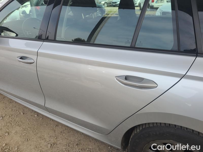  Skoda  Octavia  Combi (NX3)(2020) Oct.C.2.0TDI 110 4x4 Ambit AT #5