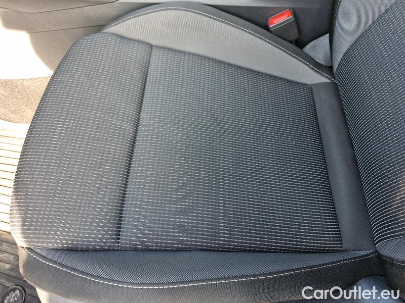  Skoda  Octavia  Lim. (NX3)(2020) Oct.1.5e-TEC 110 Ambition AT #6