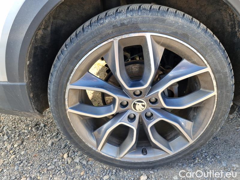  Skoda  Octavia  Combi (NX3)(2020) Oct.C. 2.0TDI 147 Scout 4x4 AT #19
