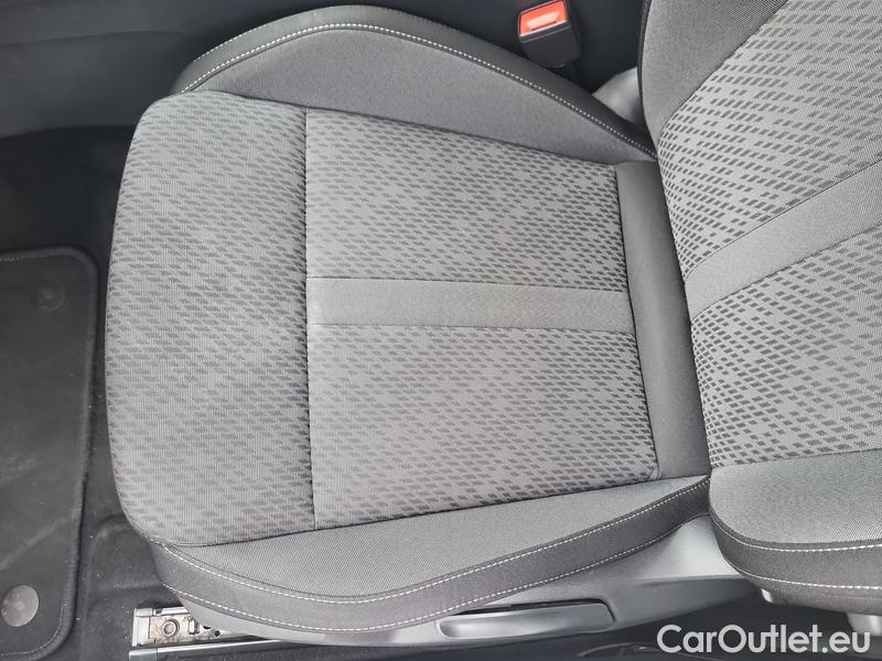  Skoda  Octavia  Combi (NX3)(2020) Oct.Combi 1.5TSI 110 Style #6