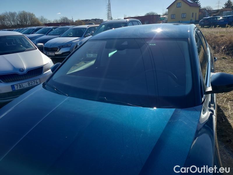  Skoda  Octavia  Lim. (NX3)(2020)  1.5TSI 110 Style 5d #1