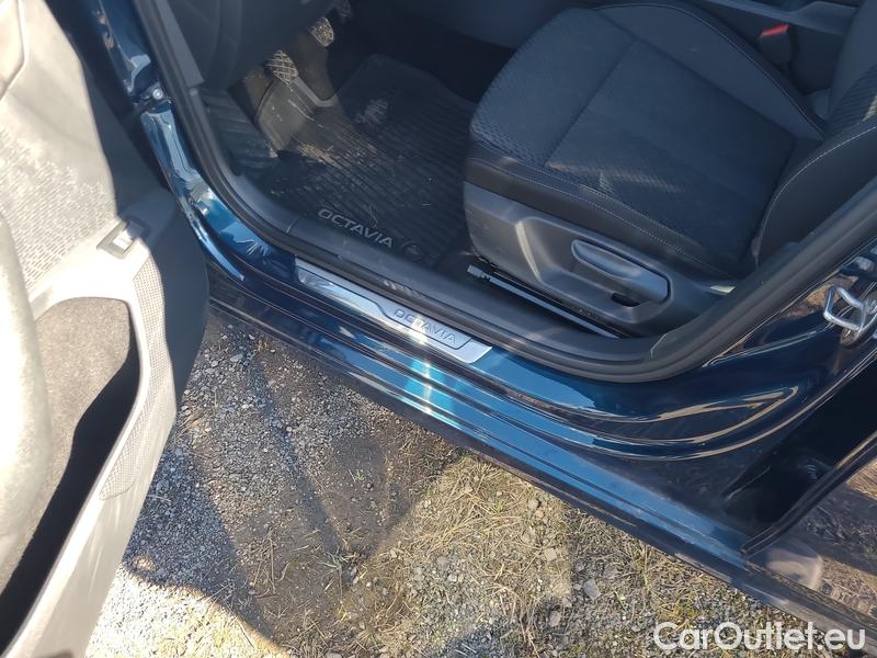  Skoda  Octavia  Lim. (NX3)(2020)  1.5TSI 110 Style 5d #7