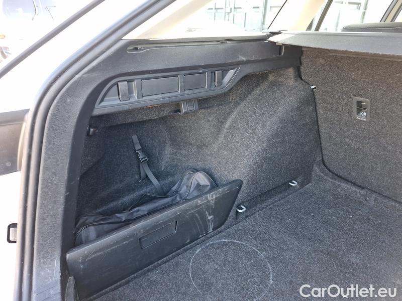  Skoda  Octavia  Combi (NX3)(2020) Oct.Combi 2.0TDI 110 Ambit. AT #15