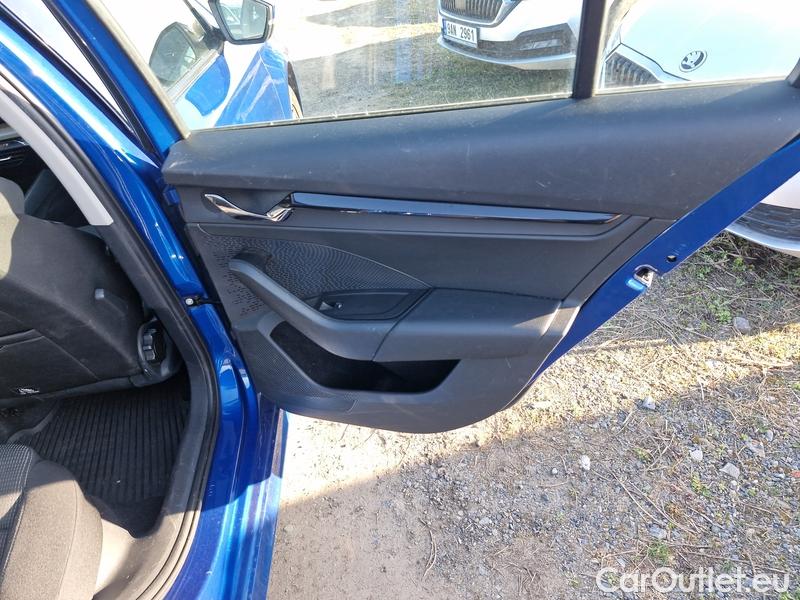  Skoda  Octavia  Combi (NX3)(2020) Oct.Combi 2.0TDI 85 Ambition #25