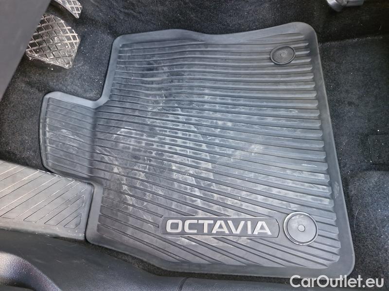  Skoda  Octavia  Combi (NX3)(2020) Oct.Combi 2.0TDI 110 Ambit. AT #7