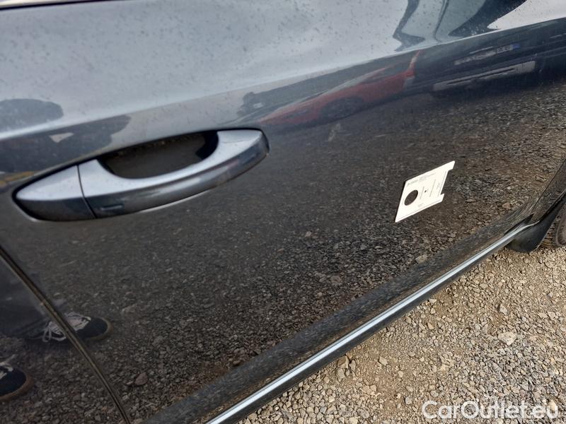  Skoda  Octavia  Combi  (5E5)(03.2017->) Co2.0TDI110 Style DSG #17