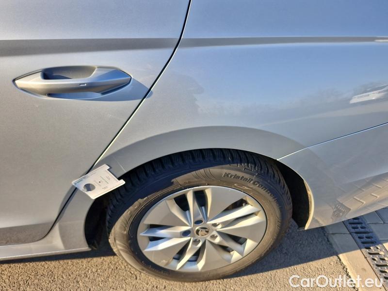  Skoda  Octavia  Combi (NX3)(2020) Oct.Combi 2.0TDI 110 Ambit. AT #8